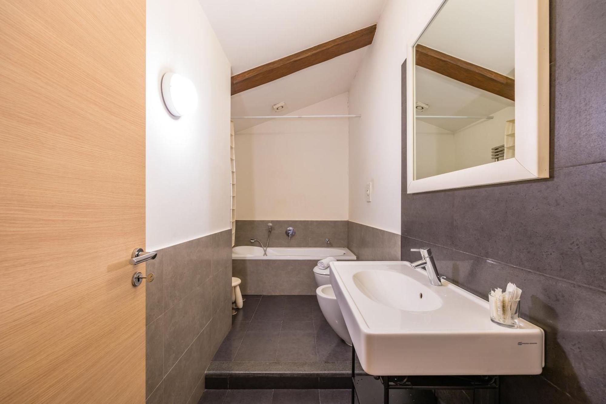 Duomo Grand Family Loft Apartment Napoli Bagian luar foto
