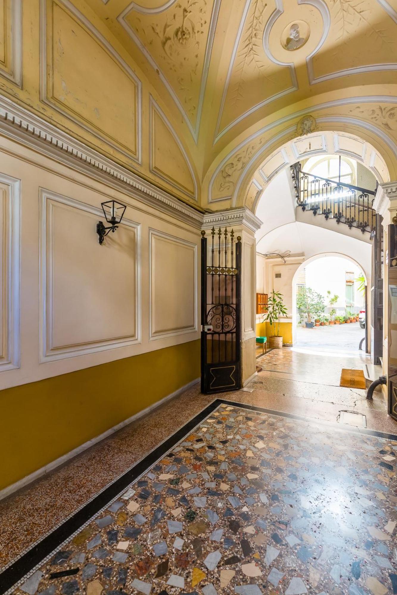 Duomo Grand Family Loft Apartment Napoli Bagian luar foto